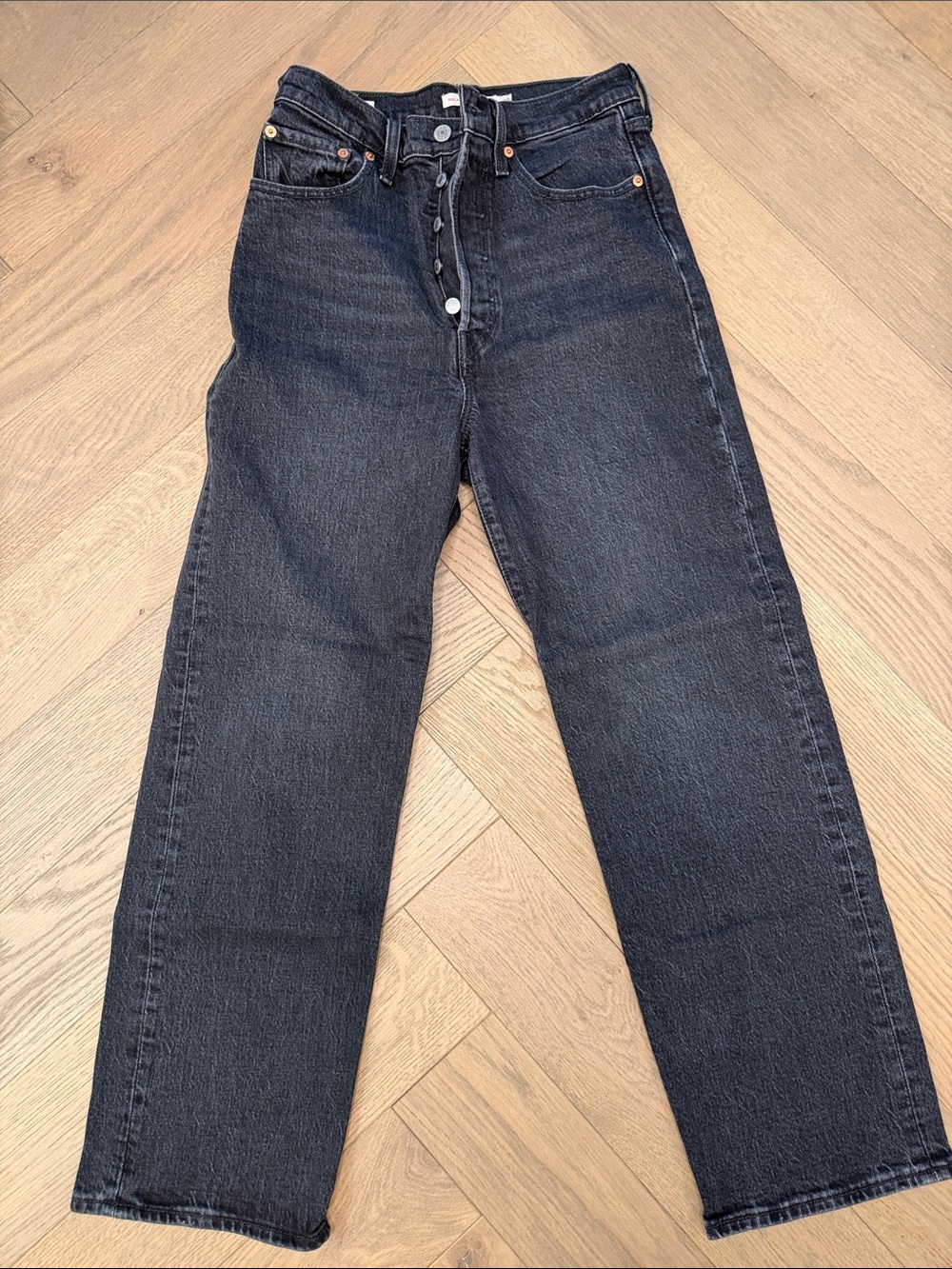 LEVI’S RIBCAGE STRAIGHT ANKLE